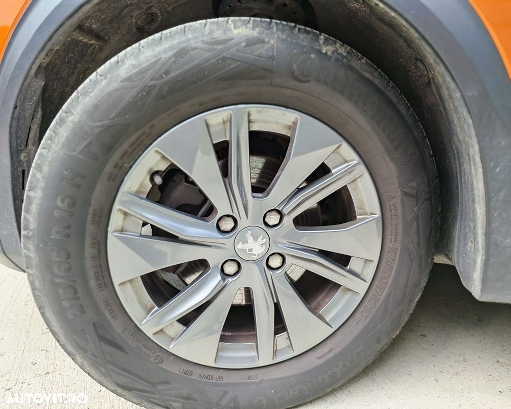 Peugeot 2008 1.2 L PureTech STT Active - 4