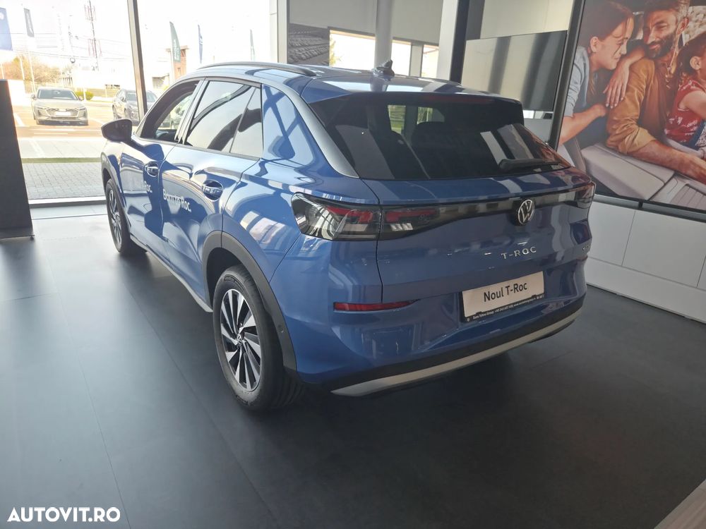 Volkswagen T-Roc - 4