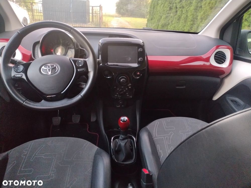 Toyota Aygo 1.0 VVT-i Color Edition - 17