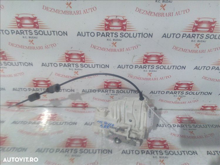 broasca usa dreapta fata mercedes benz ml w 164 - 1