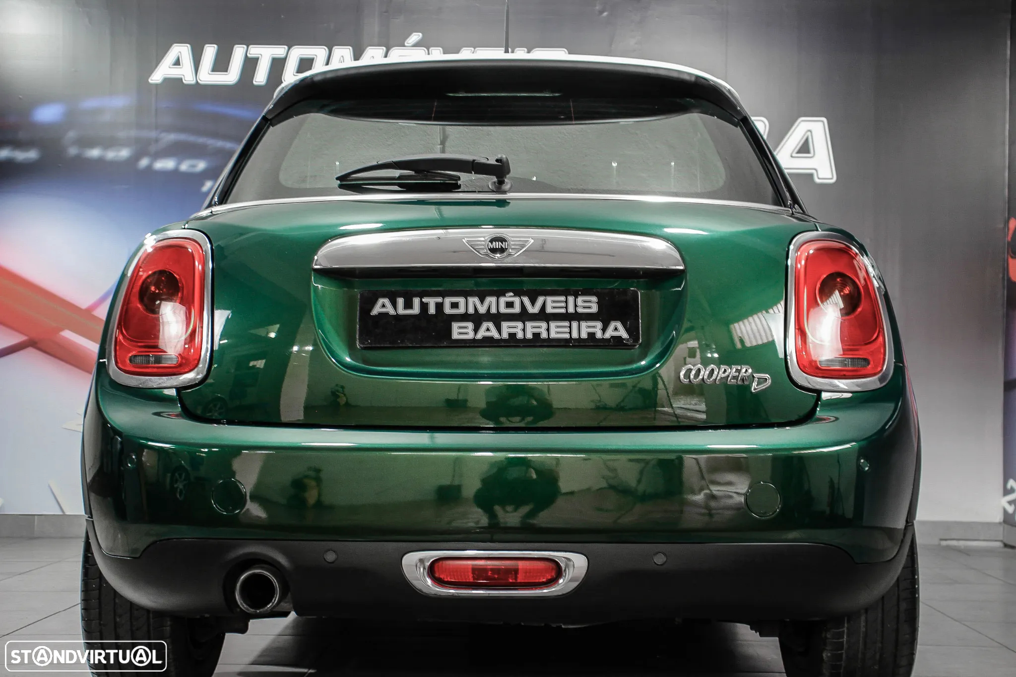 MINI 5 Portas Cooper D - 28