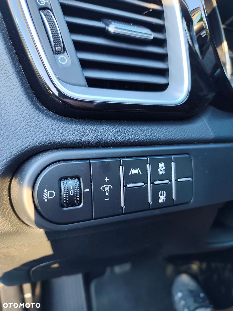 Kia Ceed 1.5 T-GDI OPF JBL Sound Edition - 13