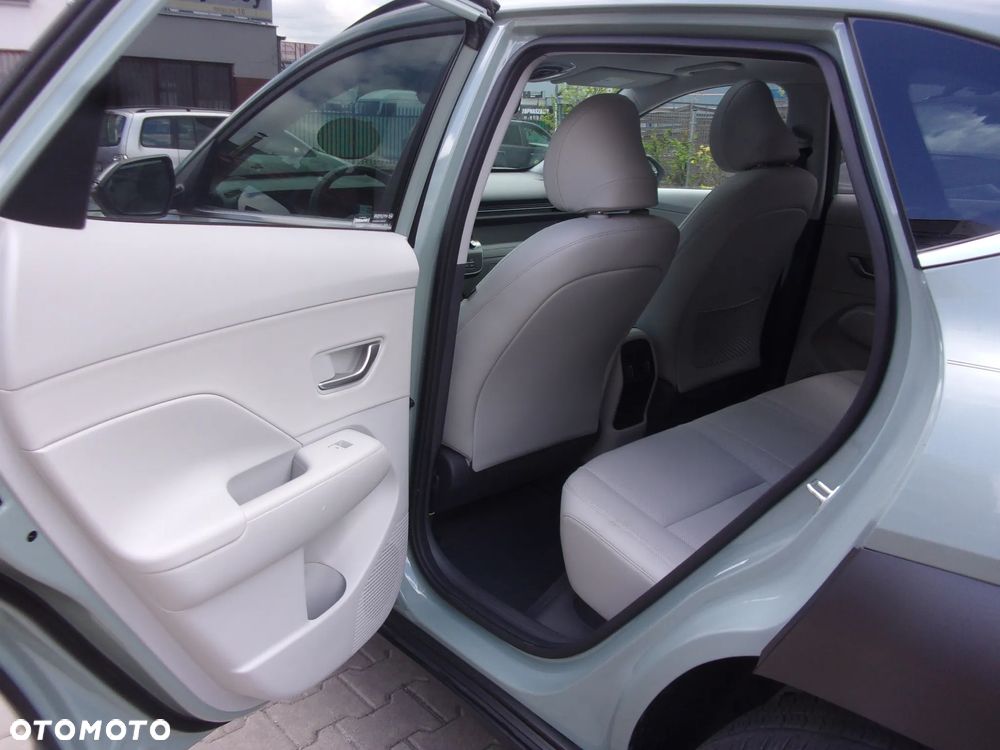 Hyundai Kona - 21