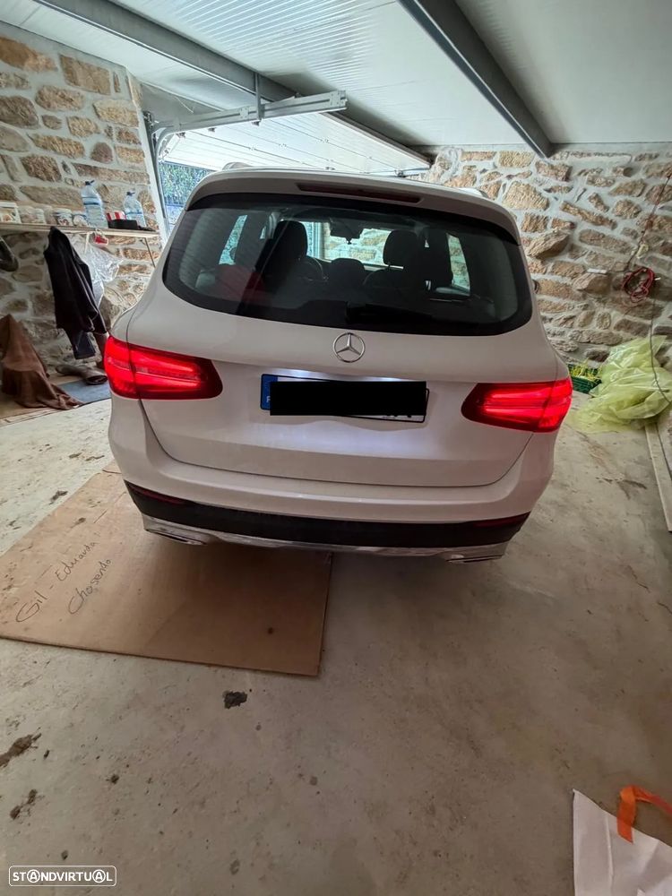 Mercedes-Benz GLC 250 d 4Matic 9G-TRONIC - 4