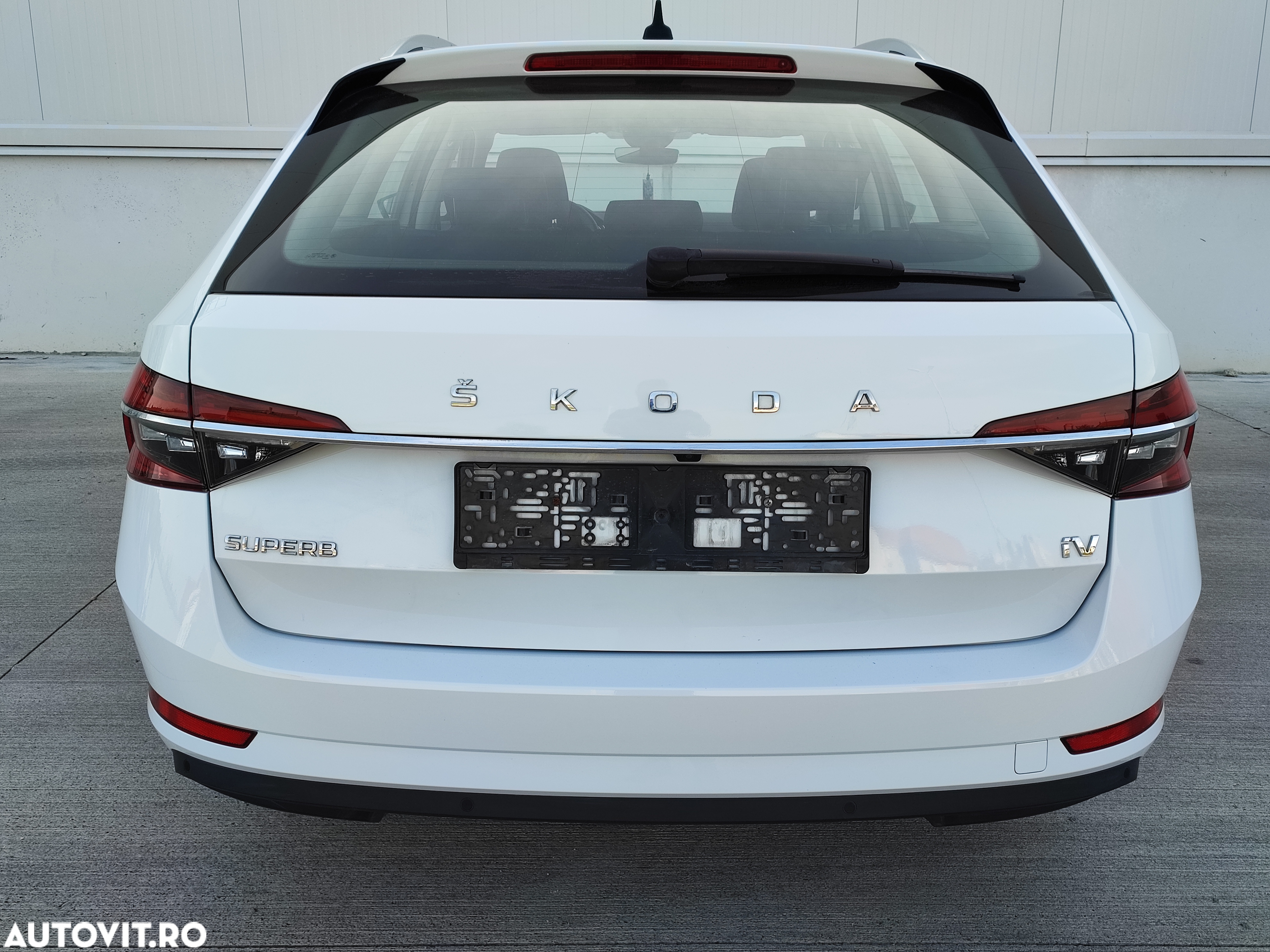 Skoda Superb Combi 1.4 TSI PHEV Style - 9