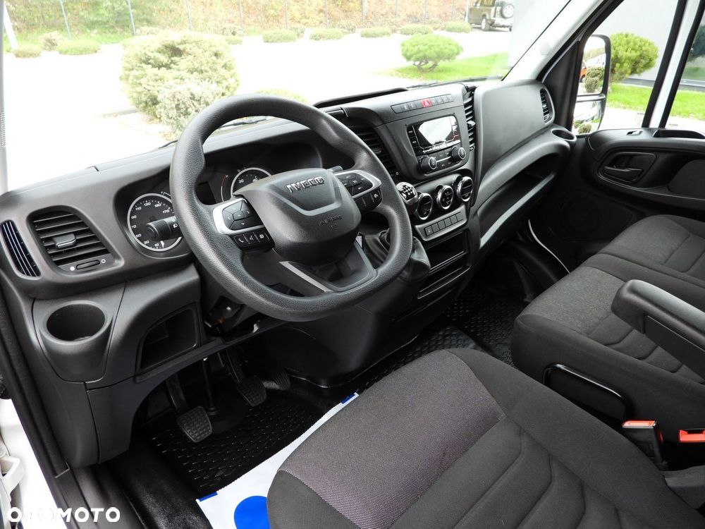 Iveco DAILY 35S16 KONTENER WINDA 8 PALET TEMPOMAT KLIMATYZACJA BLIŹNIACZE KOŁA  160KM - 3