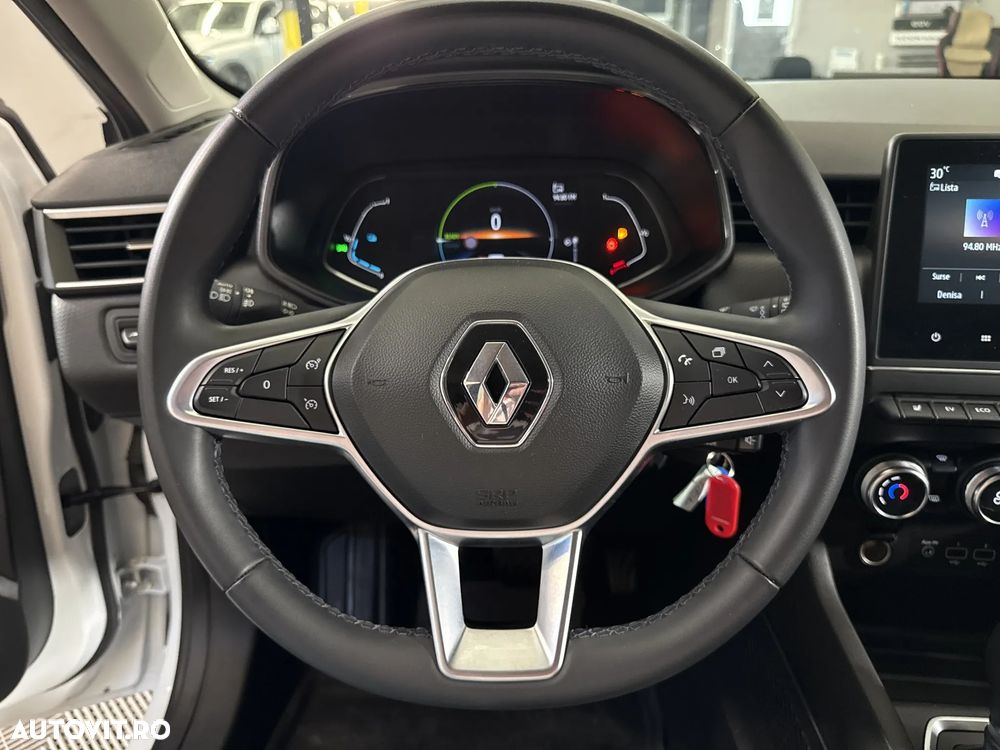 Renault Clio - 16
