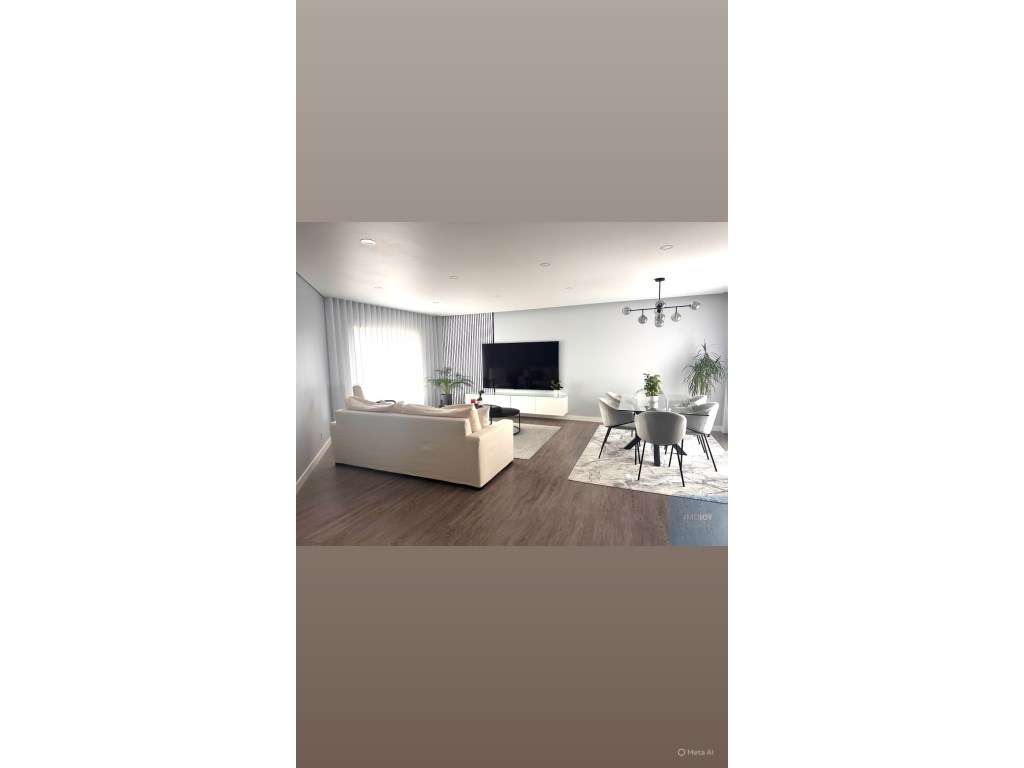 Apartamento T4 na Amadora - Grande imagem: 5/23