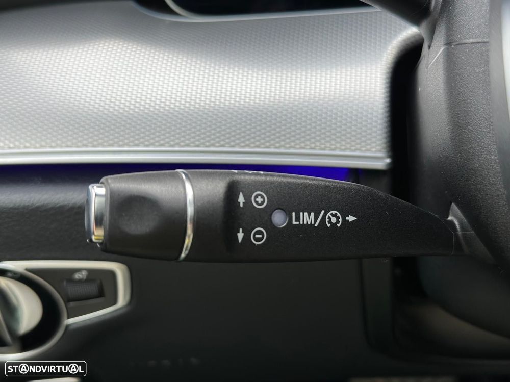 Mercedes-Benz E 220 d AMG designo - 19