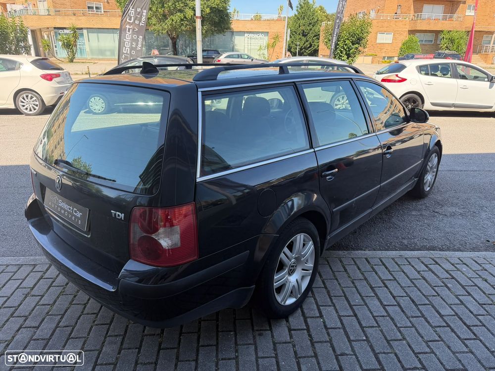 VW Passat 1.9 TDi Confortline Tip - 8