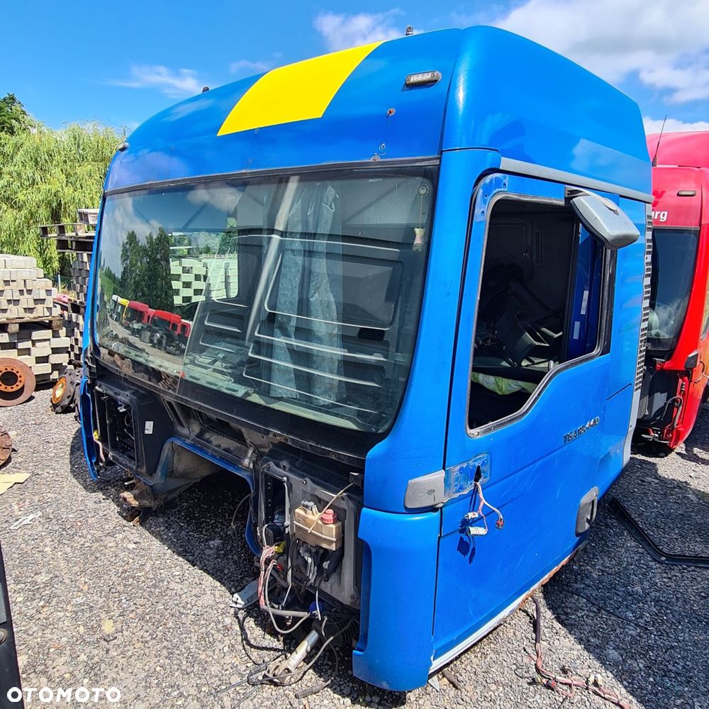 Kabiny pojazdów MAN różne modele i kolory - 7