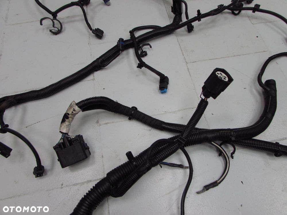 VOLVO V40 S60 II V60 C30 V70 1.6 D D2 FORD 06- WIAZKA INSTALACJA SILNIKA 240111960R D4162T - 4