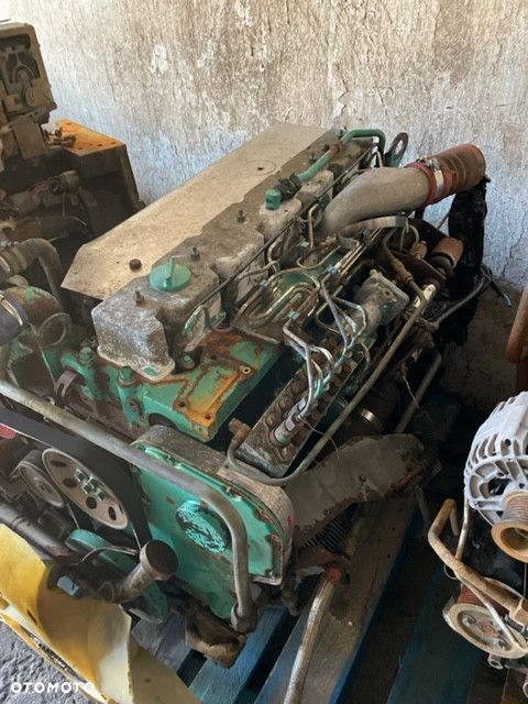 Silnik Cummins 8.3L case 1660 - 1680 - 1