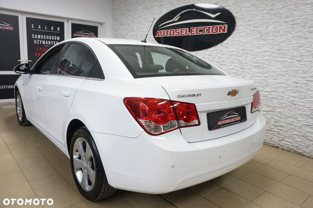 Chevrolet Cruze 2.0 D LT+ - 8