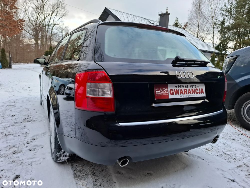 Audi A4 Avant 2.4 - 8