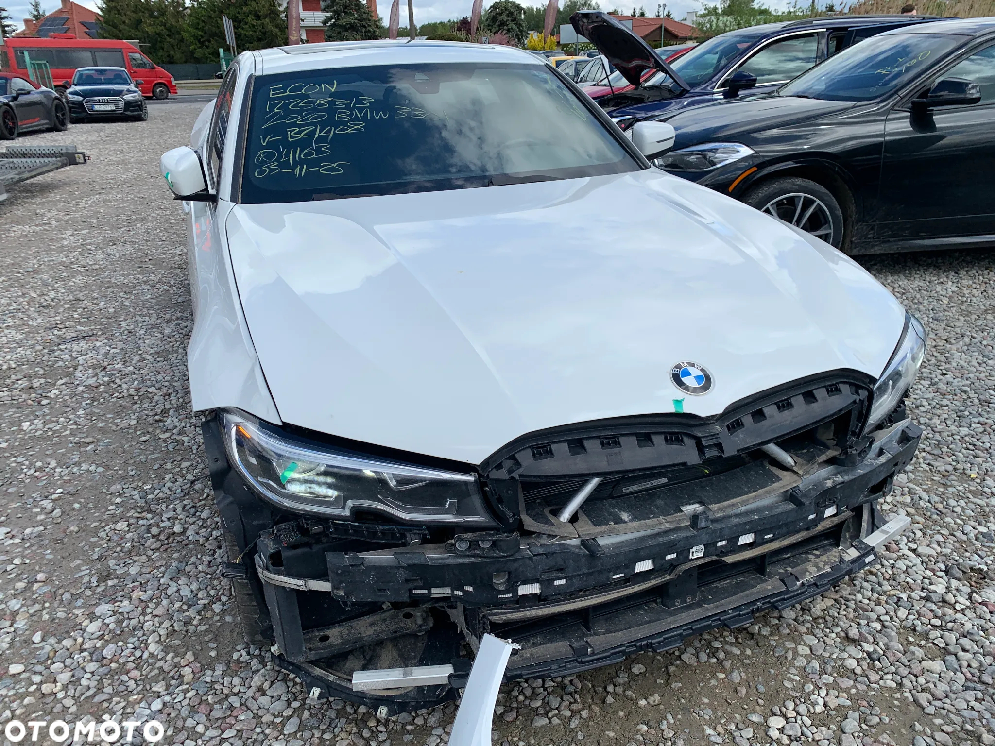 BMW Seria 3 330i xDrive - 2