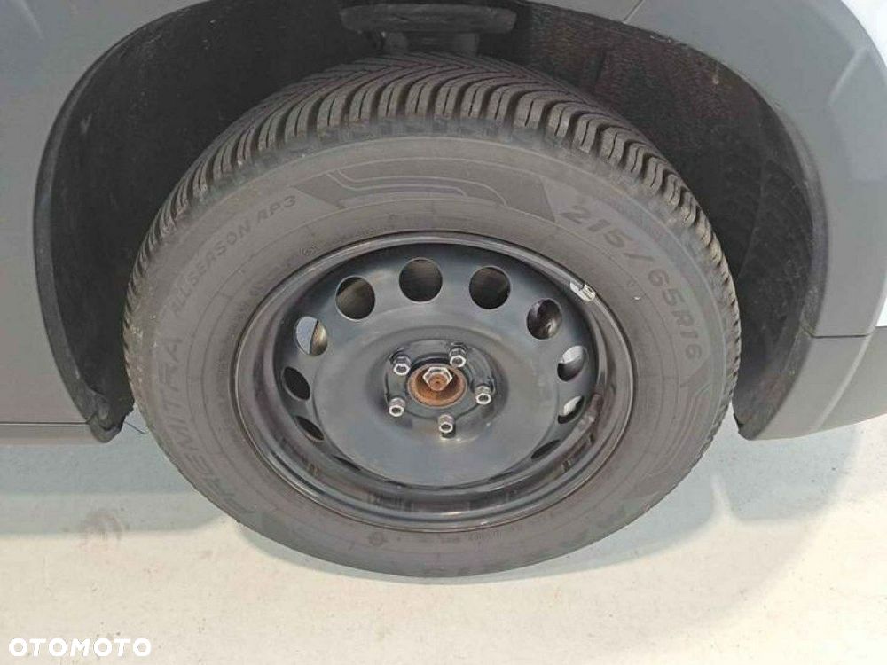 Peugeot Rifter - 15