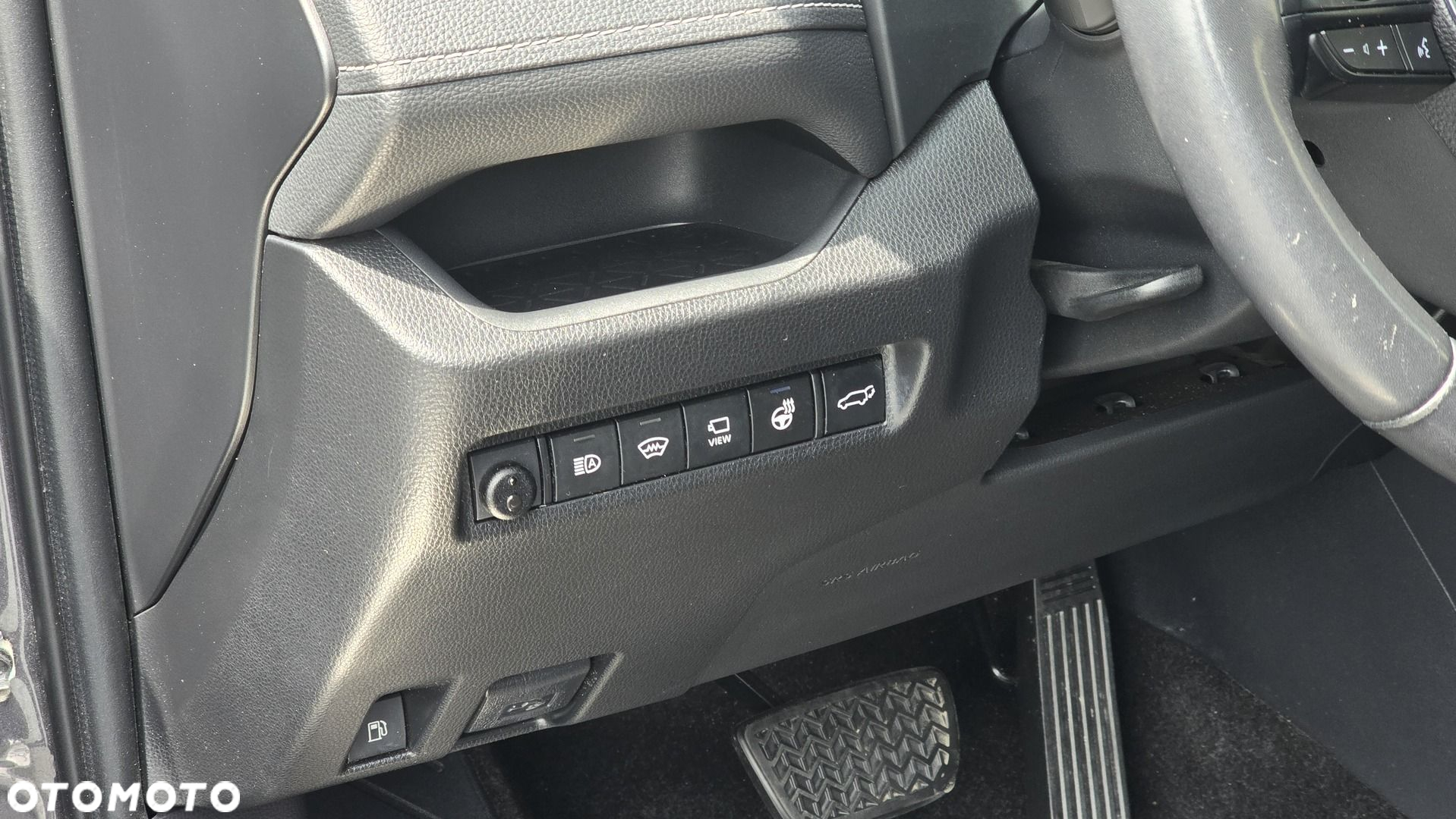 Toyota RAV4 - 25
