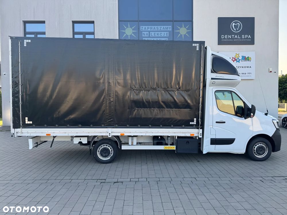 Renault Master - 9