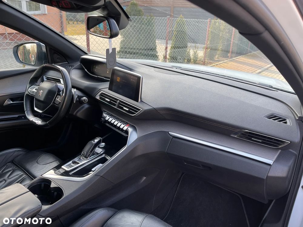 Peugeot 5008 BlueHDi 180 EAT6 GT - 12