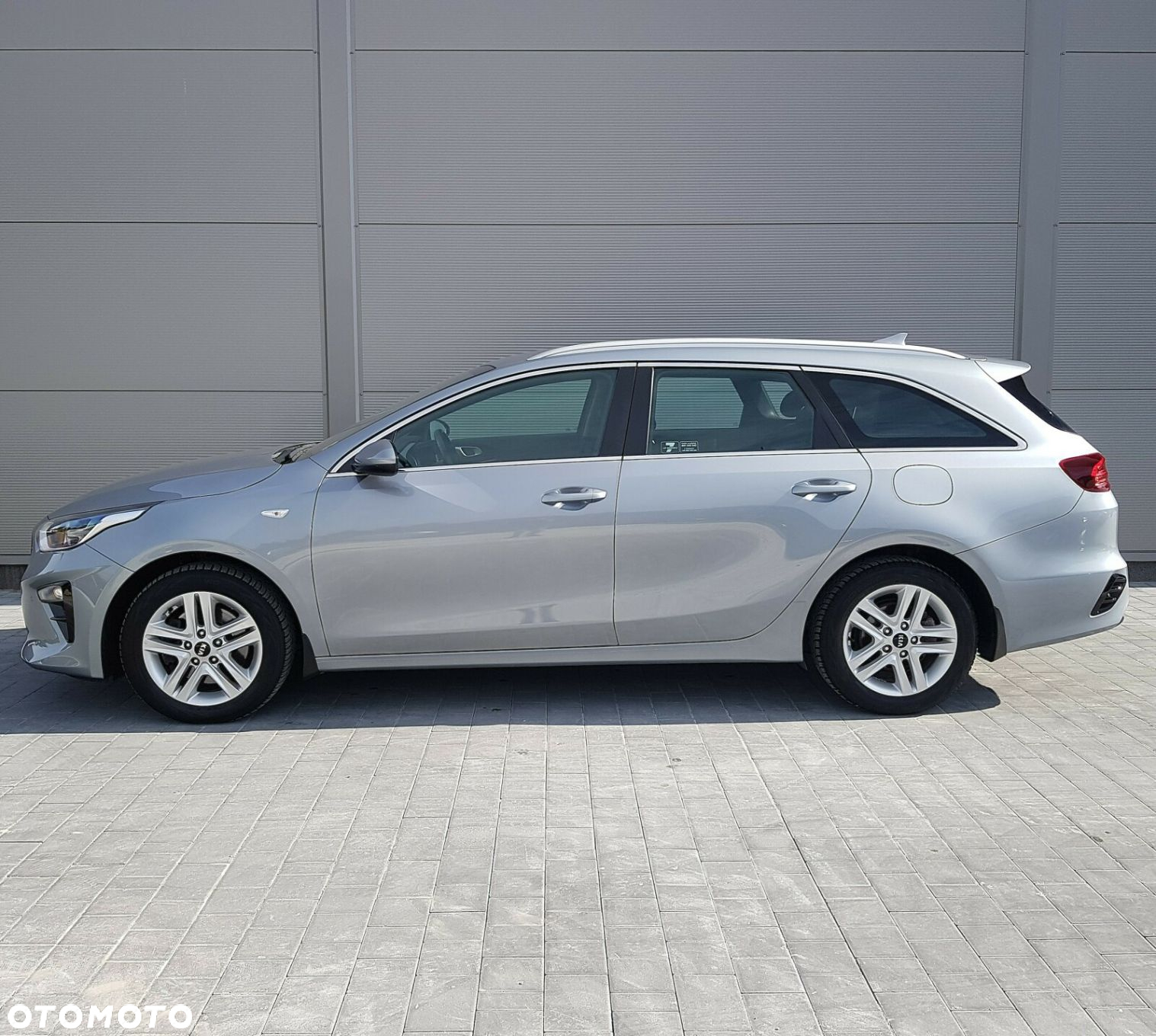 Kia Ceed 1.6 CRDi mHEV M - 5