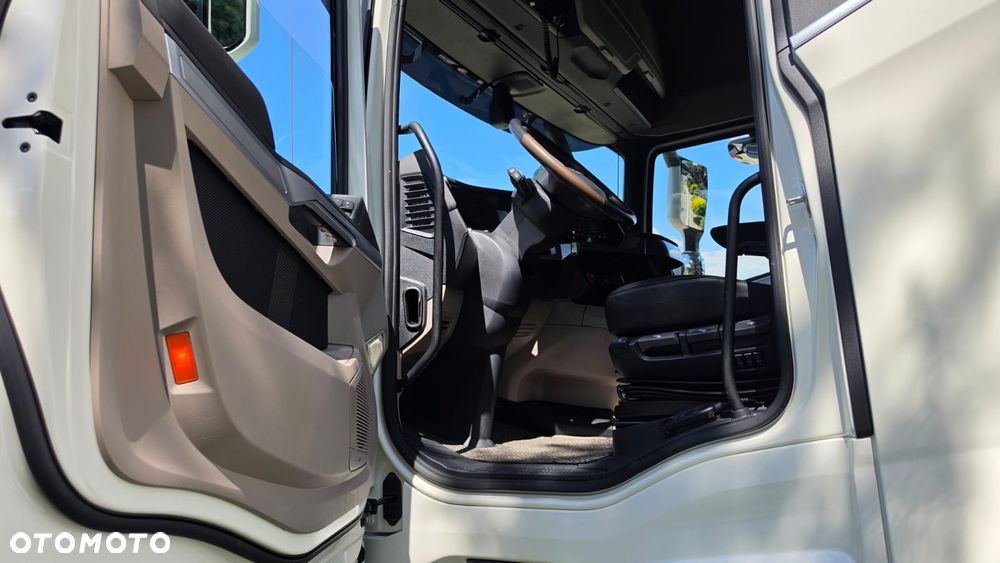 DAF ///XG+///480///2022///FULL LED/// VIRTUAL COCPIT///KLIMATYZACJA  POSTOJOWA///ZABUDOWY  MIĘDZYOSIOWE///STAN BARDZO DOBRY - 27