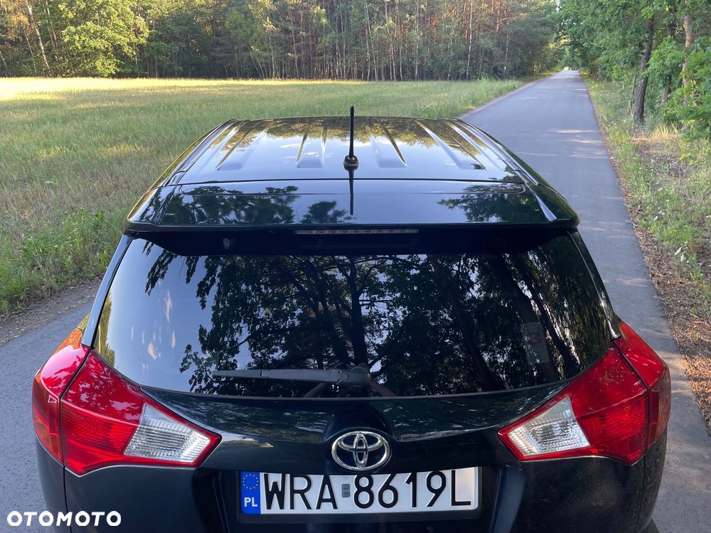 Toyota RAV4 2.0 D-4D Premium - 8