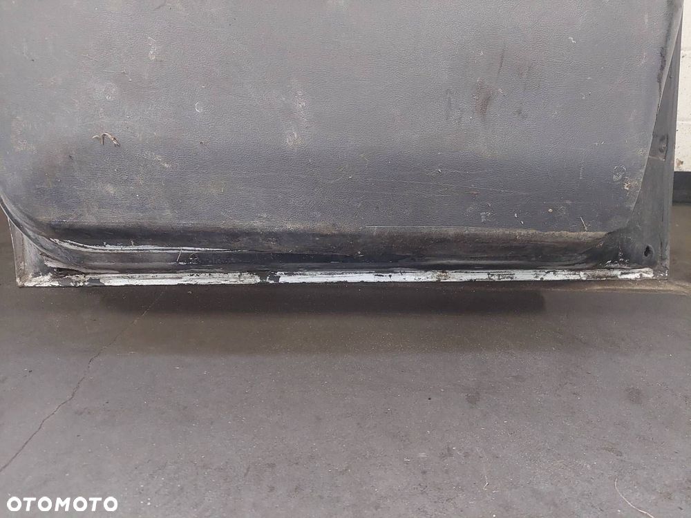 DRZWI KOMPLETNE PRAWY PRZÓD MERCEDES VITO W638 - 4