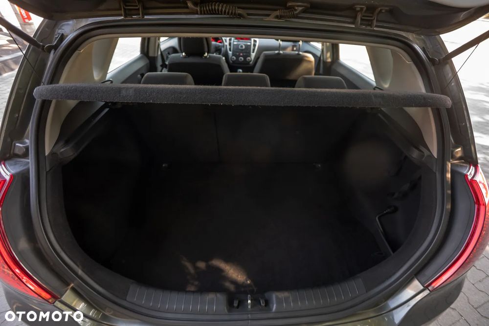 Kia Ceed 1.4 CVVT Attract - 19