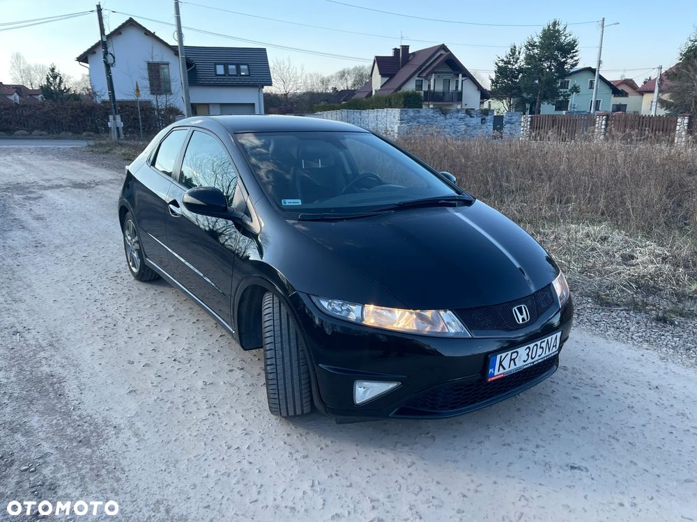 Honda Civic 1.8 GT Special Edition - 13