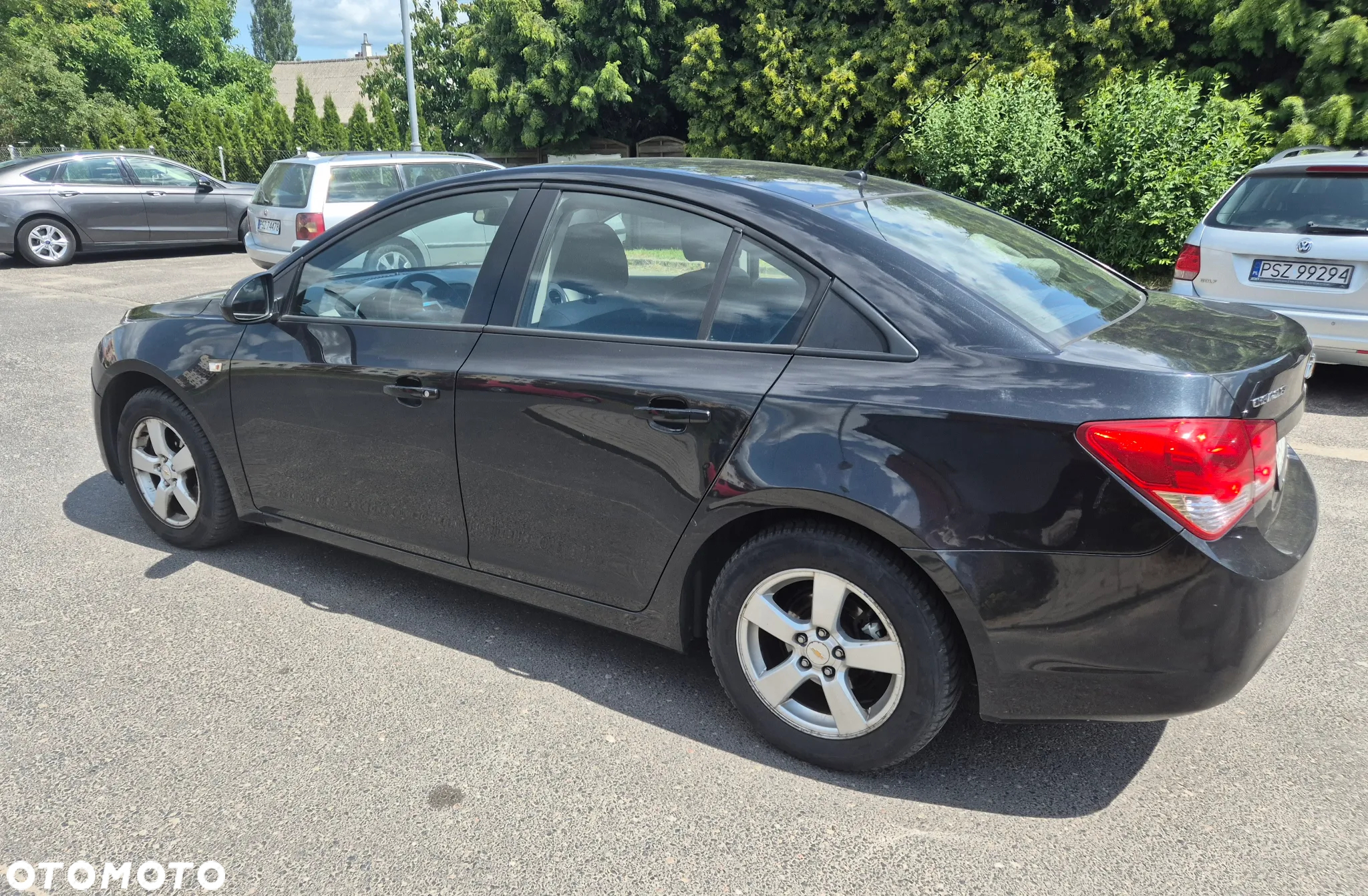 Chevrolet Cruze 1.6 LS - 2