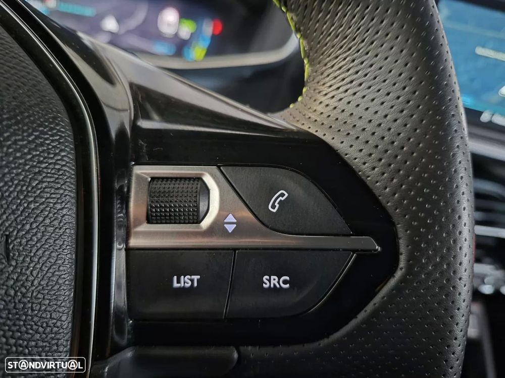 Peugeot e-208 50 kWh GT - 33