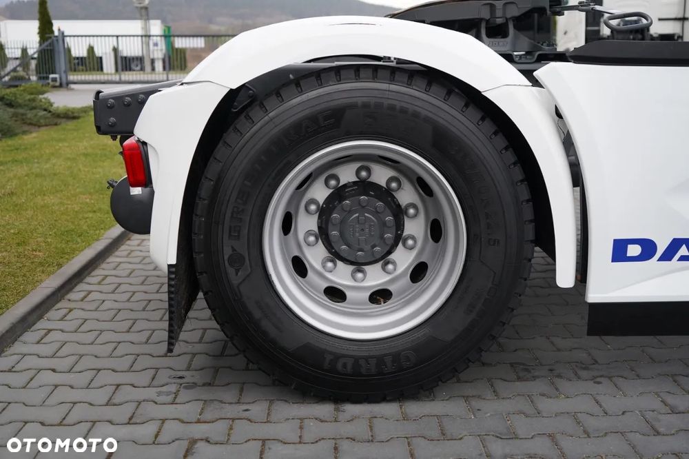 DAF XG 530 / RETARDER / CAŁY NA PODUSZKACH / KLIMA POSTOJOWA / - 20