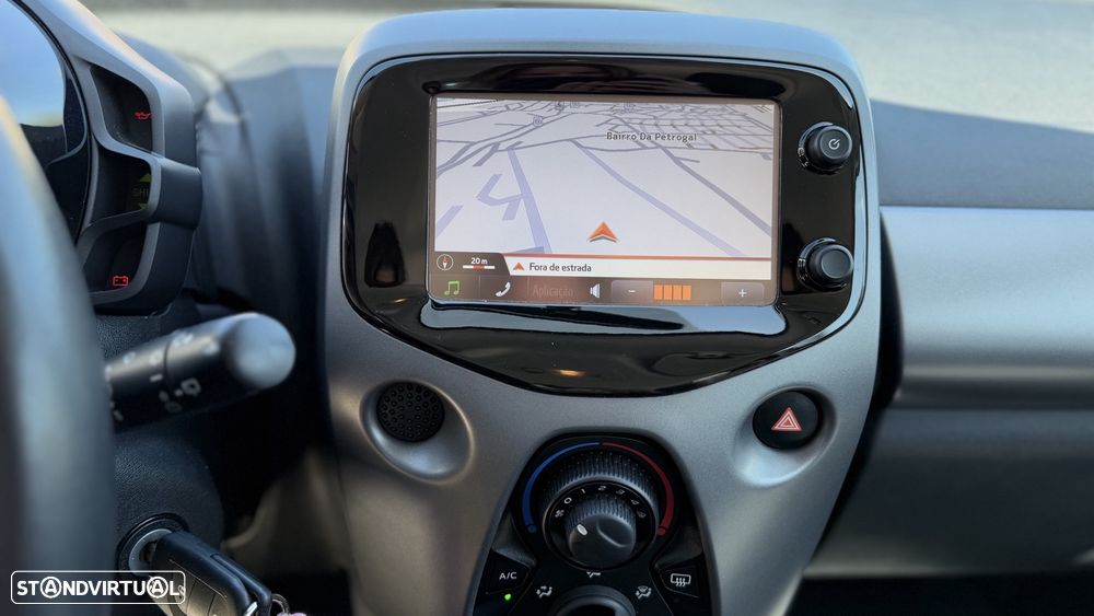 Toyota Aygo 1.0 X-Play - 11