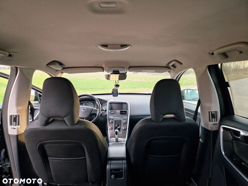 Volvo XC 60 D3 Kinetic - 27