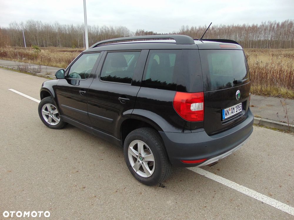 Skoda Yeti 1.2 TSI 4x2 Elegance DSG - 29