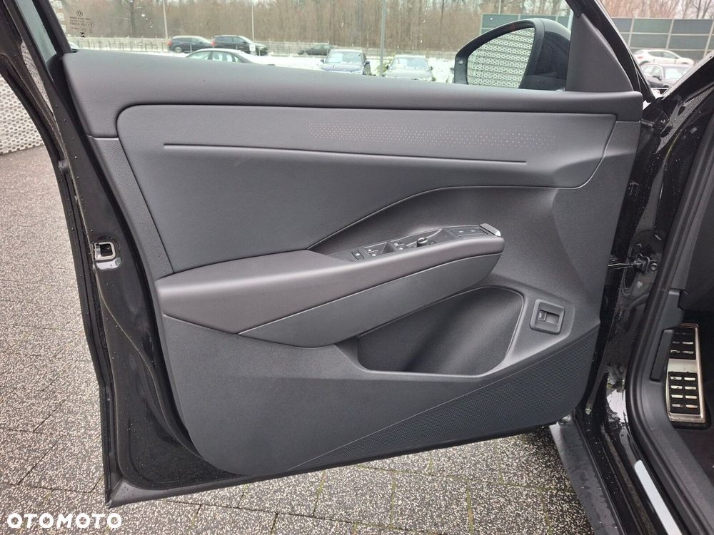 Volkswagen T-Roc 1.5 TSI R-Line DSG - 9