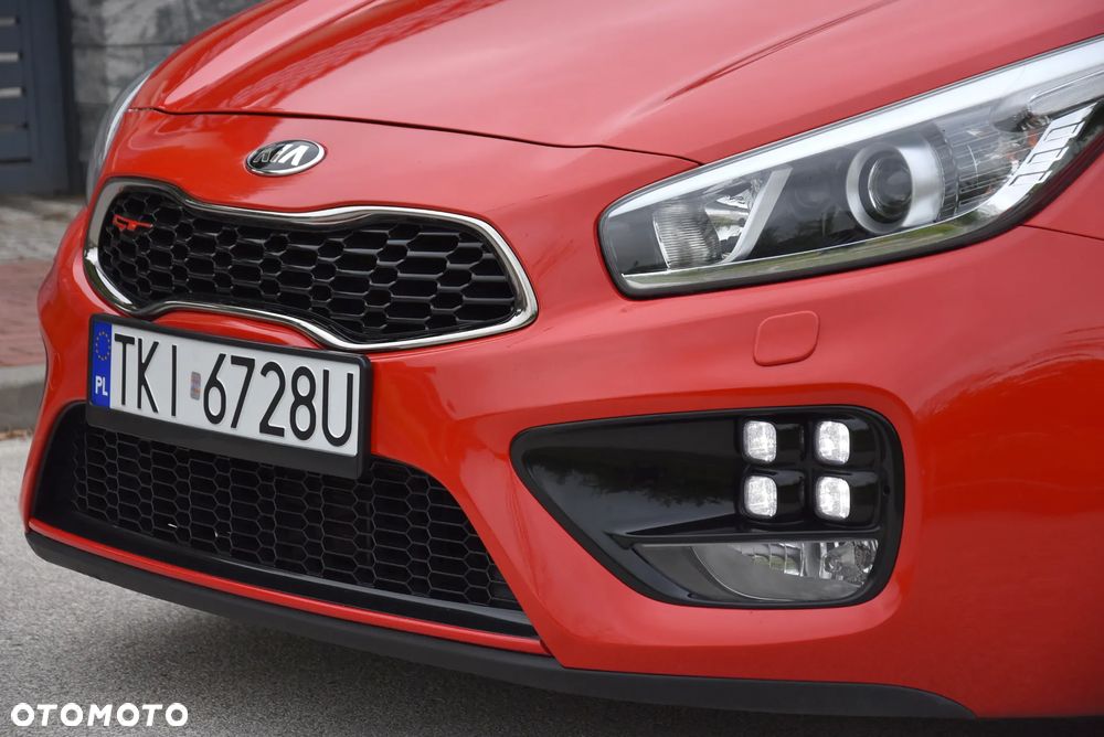 Kia Ceed 1.6 T-GDI GT-Challenge - 15