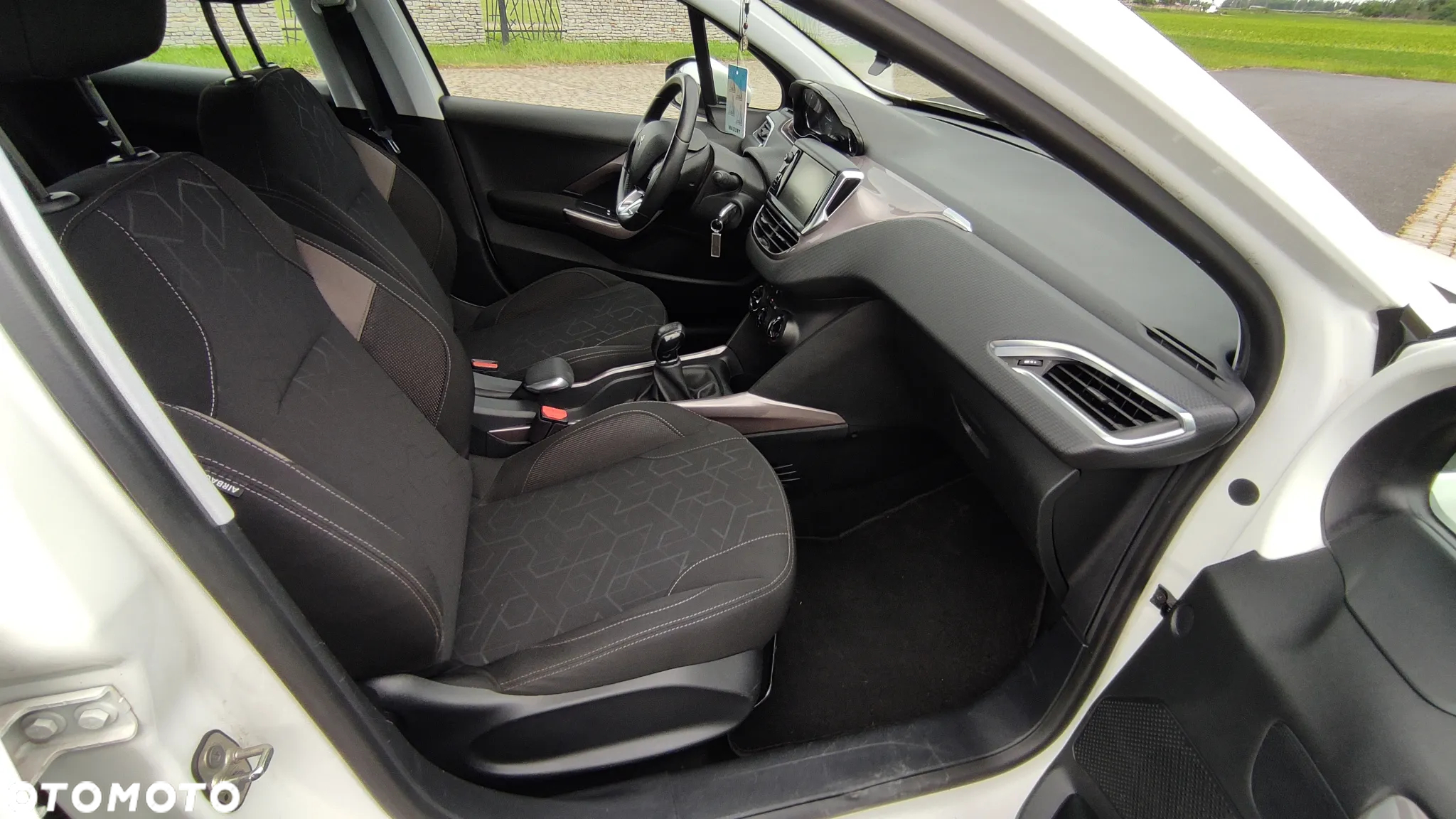 Peugeot 2008 PureTech 82 Active - 14
