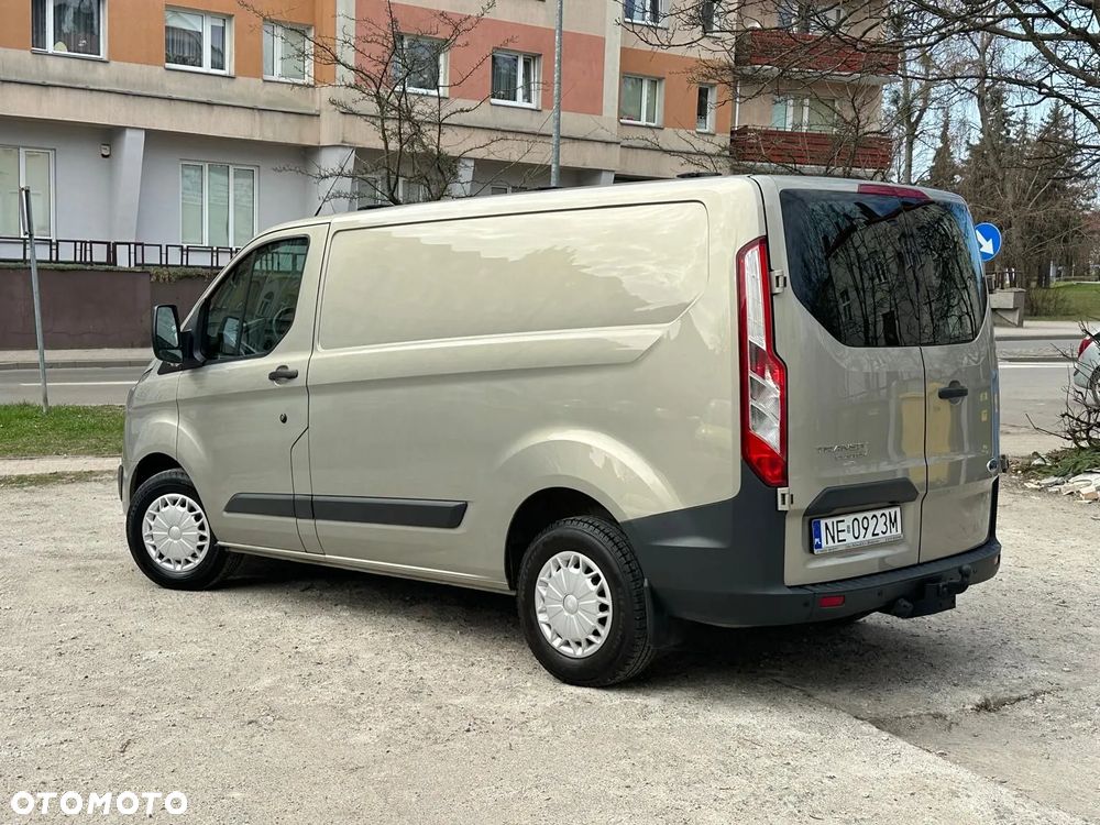 Ford TRANSIT CUSTOM - 1