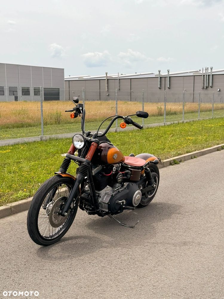 Harley-Davidson Dyna Street Bob - 4
