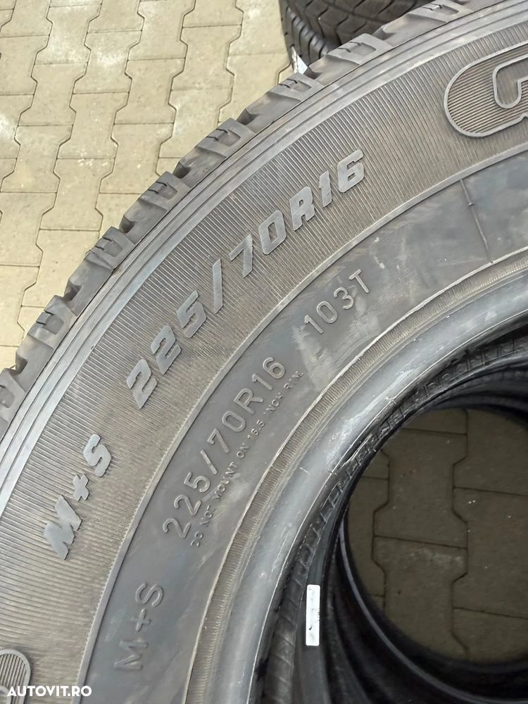 225 70 R16 IARNA GOODYEAR - 2