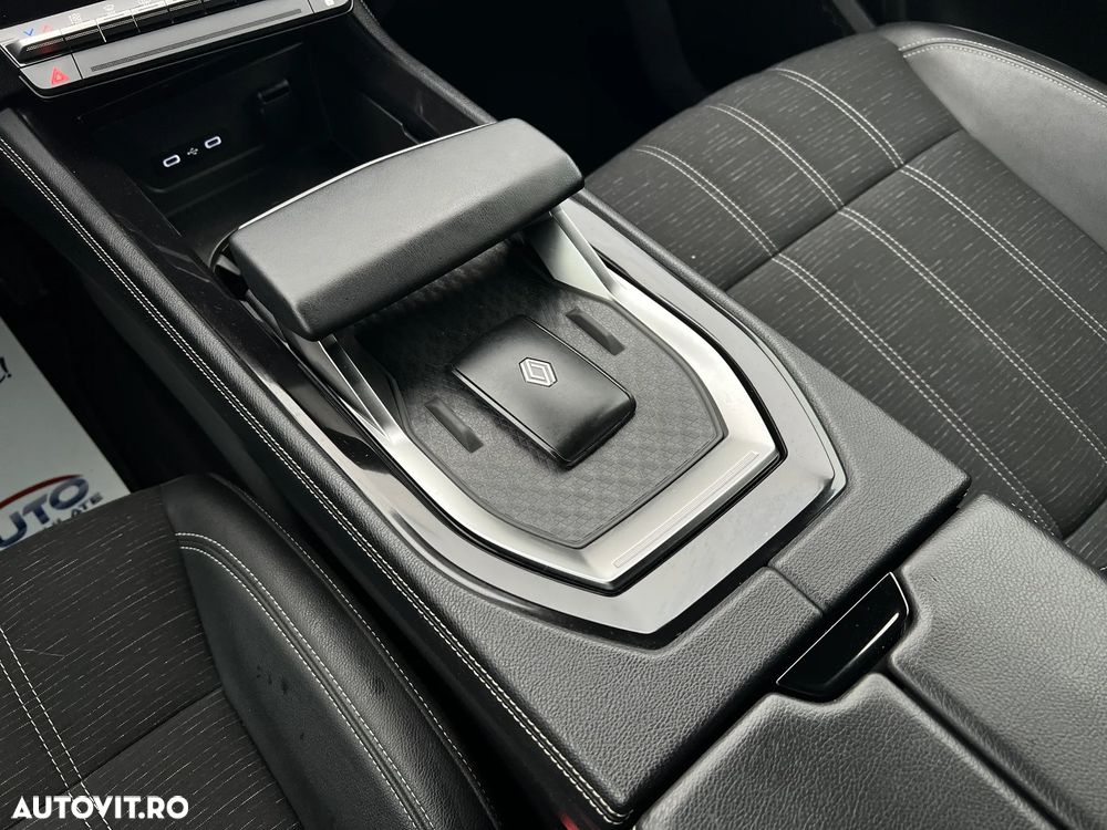 RENAULT Austral 2023 — imagine 18