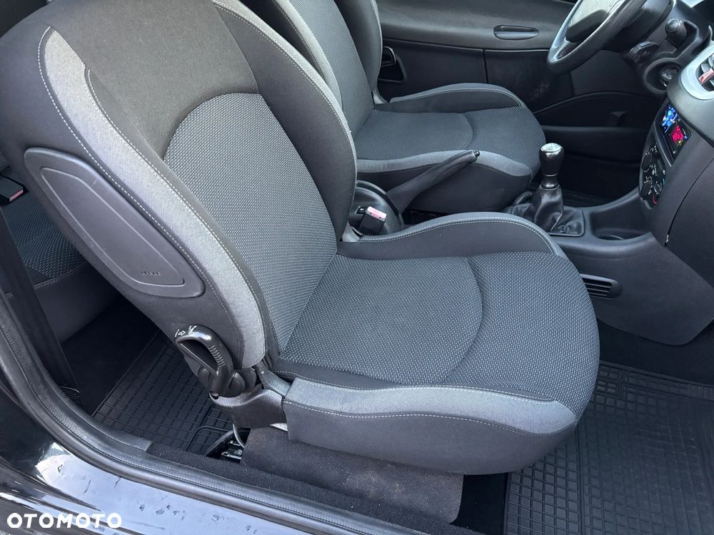 Peugeot 206 plus 60 - 13