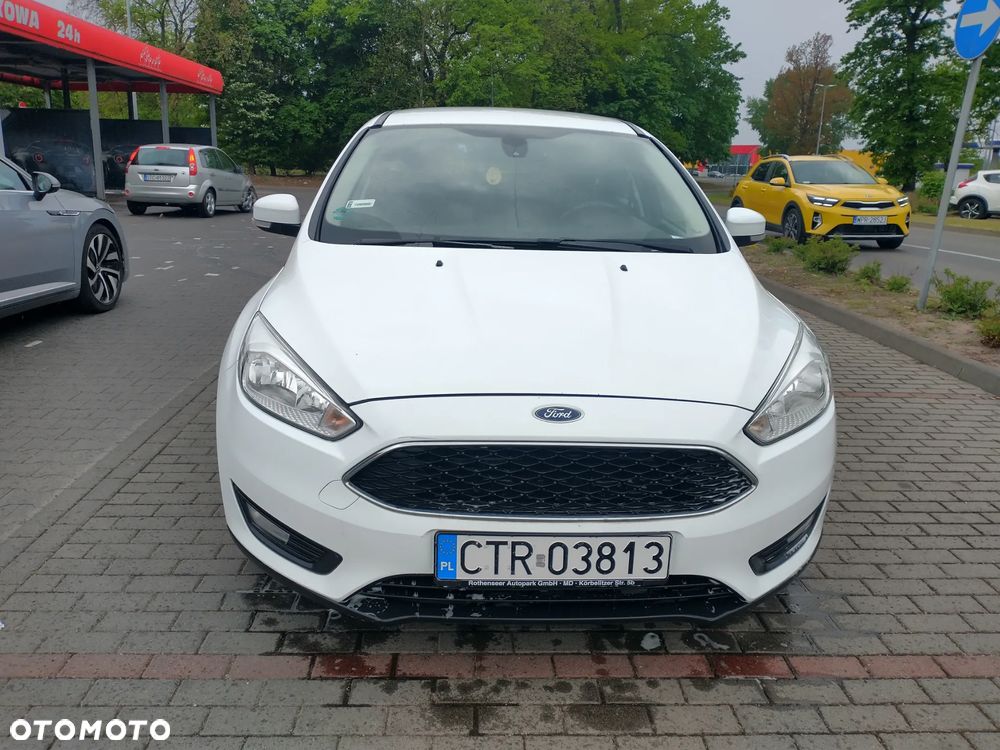 Ford Focus 1.5 TDCi DPF Start-Stopp-System Titanium - 2