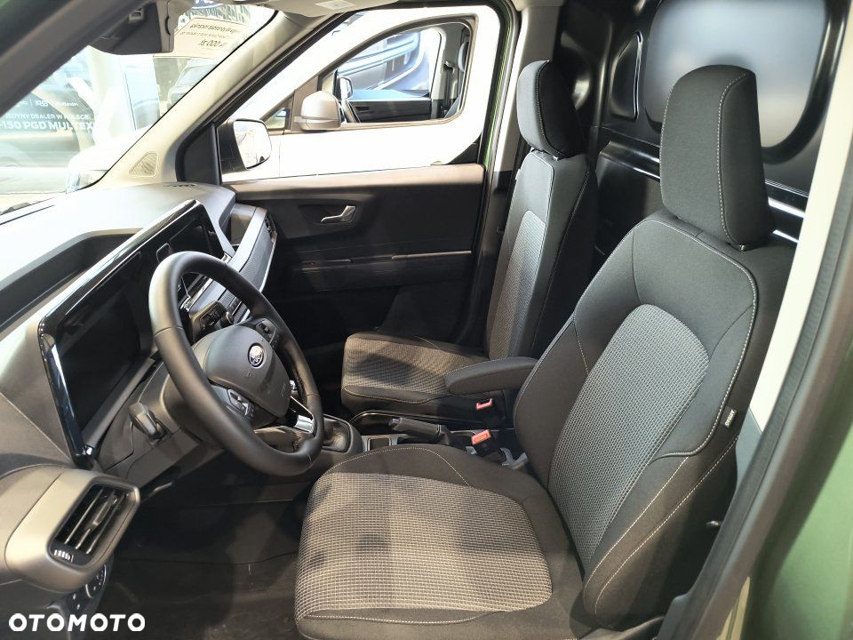 Ford Transit Courier - 6