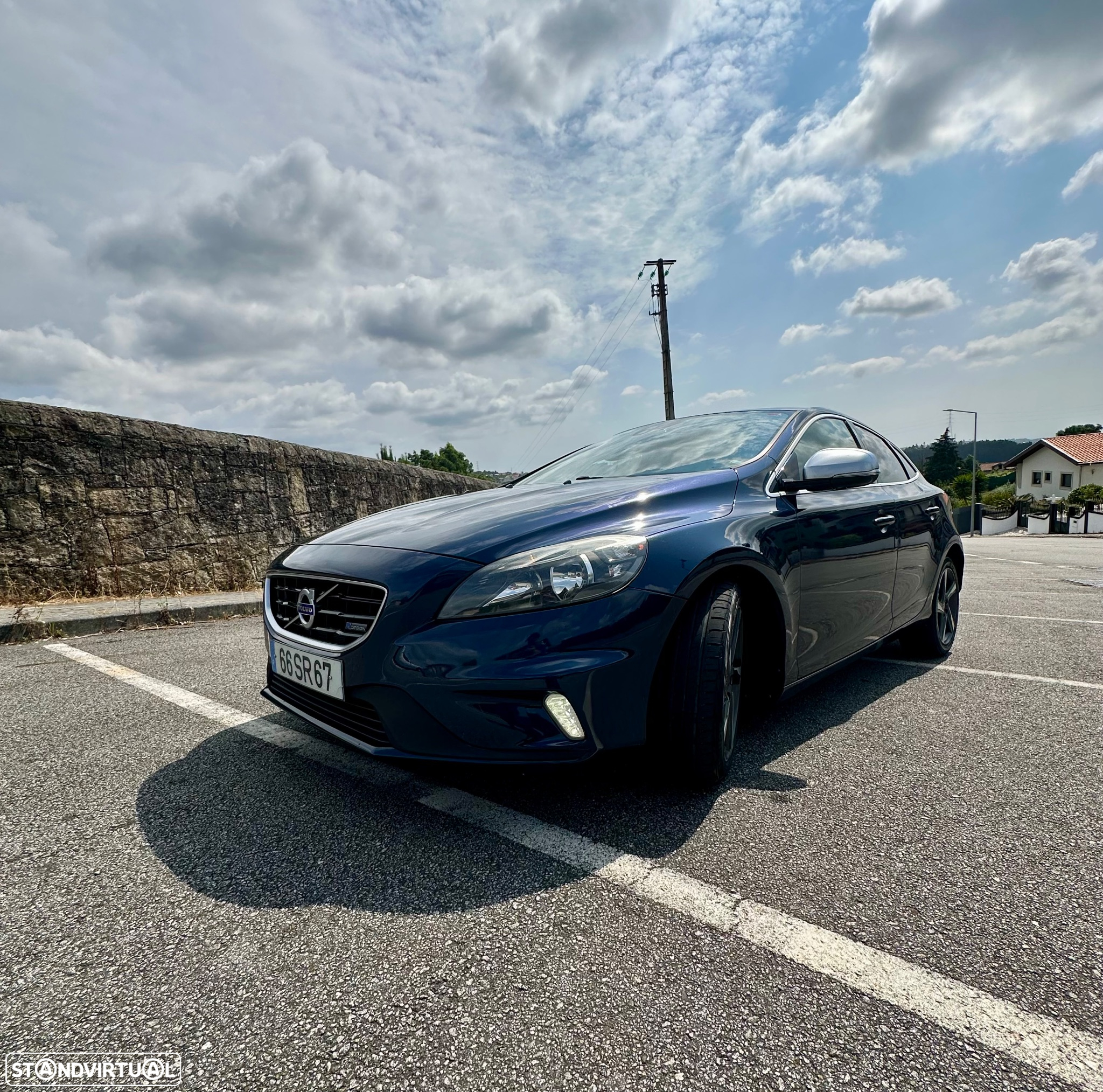 Volvo V40 1.6 D2 R-Design - 19