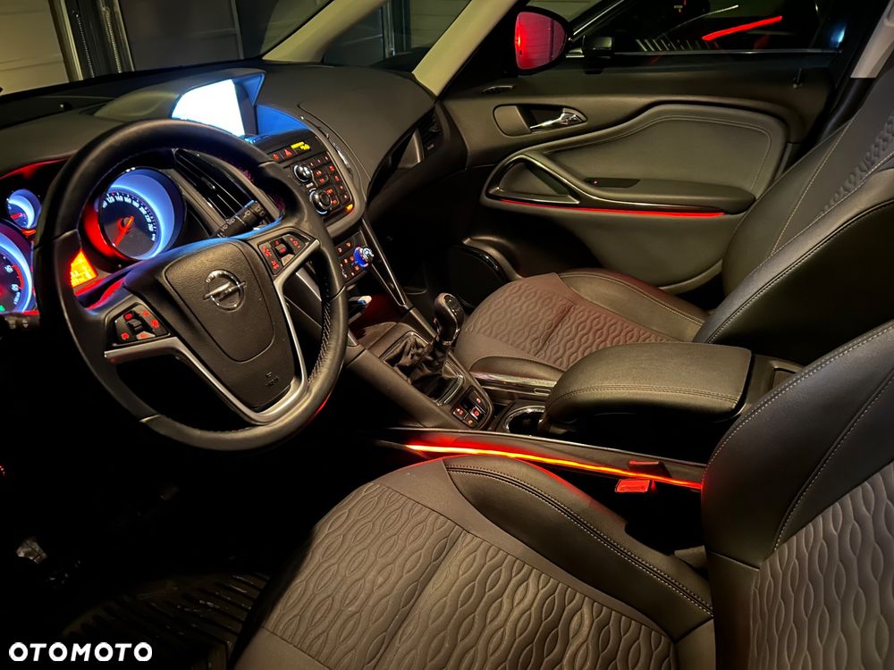 Opel Zafira - 37