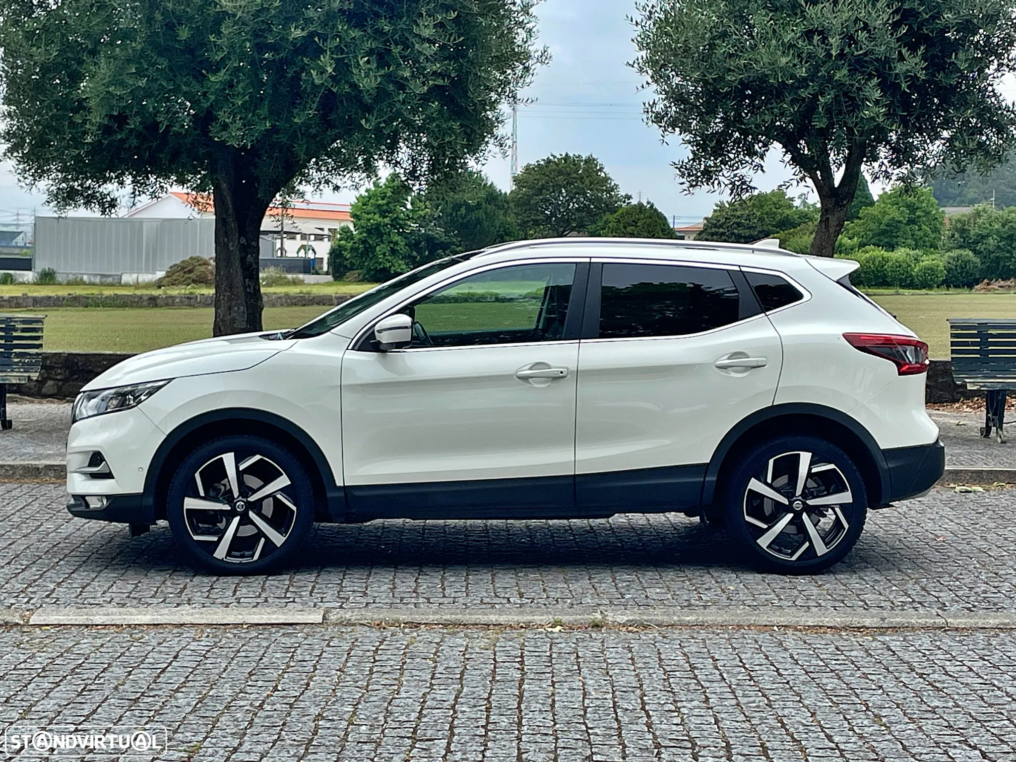 Nissan Qashqai 1.5 dCi Tekna - 8