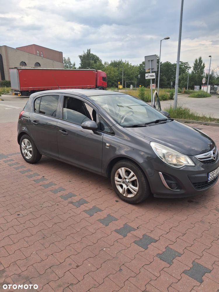 Opel Corsa 1.4 16V Energy - 3